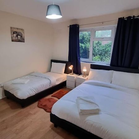 2 Bedroom Apartment In Kennington London Eksteriør billede