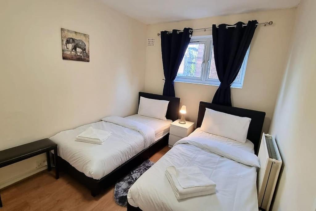 2 Bedroom Apartment In Kennington London Eksteriør billede