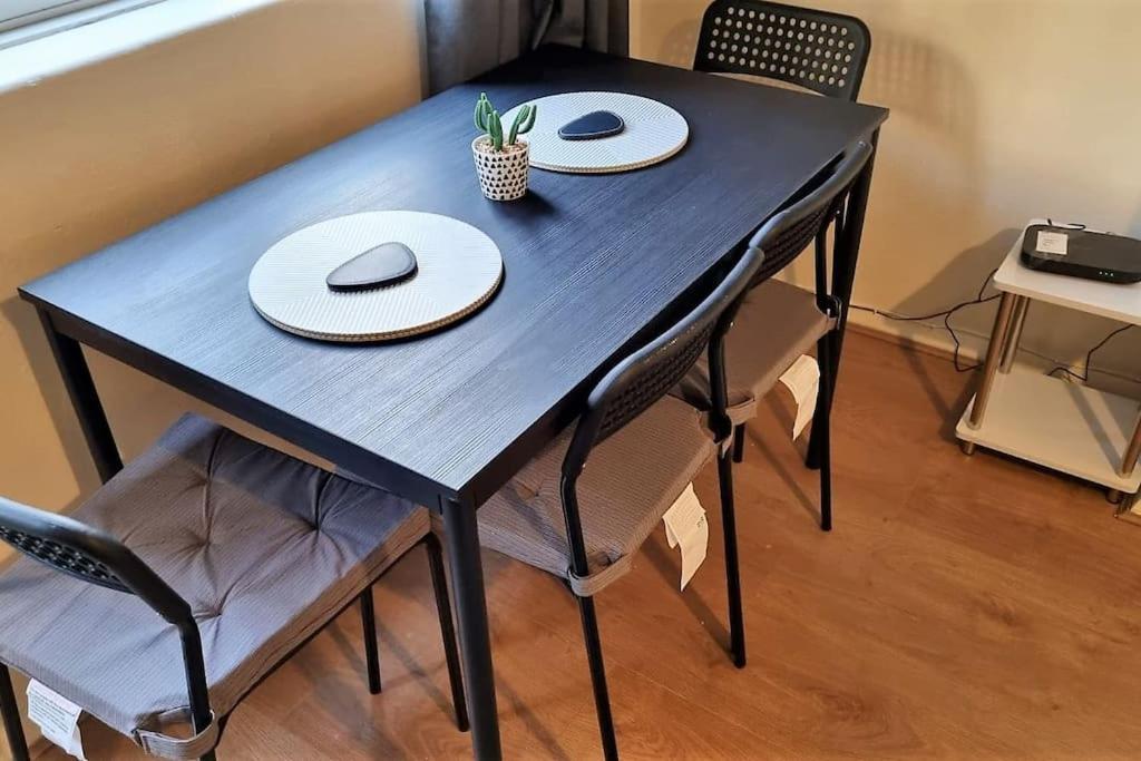 2 Bedroom Apartment In Kennington London Eksteriør billede