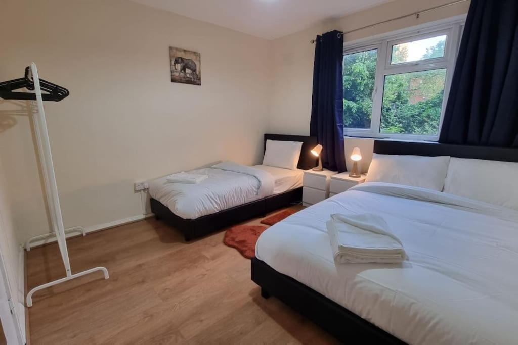 2 Bedroom Apartment In Kennington London Eksteriør billede